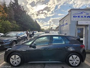 2022 VOLKSWAGEN ID3 LIFE Pro Performance - Image 3