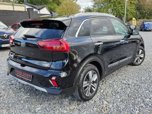 2020 Kia Niro Hybrid/FSH Main dealer/Warranty - Image 3