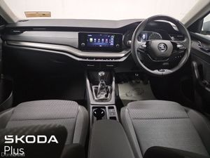 Skoda Octavia 2.0 TDI 115BHP AMBITION - Image 2