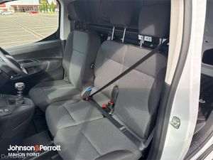 Peugeot Partner PARTNER PRO PLUS1.5 HDI 100 65 - Image 4