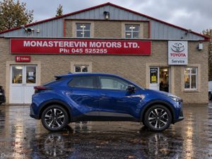 Toyota C-HR HEV SPORT - Image 3
