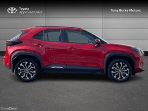 Toyota Yaris Cross - Save EUR 4,000 – LunaSp - Image 3
