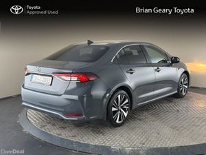 Toyota Corolla HYBRID LUNA SPORT SALOON - Image 2