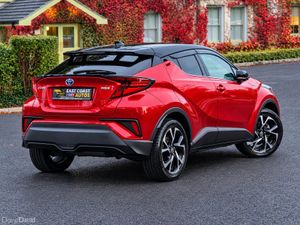 Toyota C-HR 2019 - Image 2