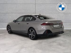 BMW i5 eDrive40 M Sport Pro Saloon - Image 3