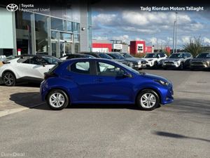 Toyota Yaris HEV LUNA *Original Irish Car* - Image 3