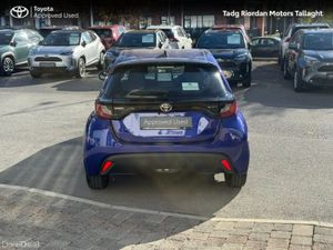 Toyota Yaris HEV LUNA *Original Irish Car* - Image 4