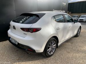 MAZDA 3 2.0 SE LUX 5DR - Image 3