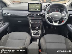 Dacia Sandero Expression TCe 1.0 Petrol 100BHP E06 - Image 2