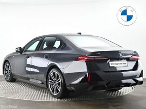 BMW i5 eDrive40 M Sport Saloon - Image 2