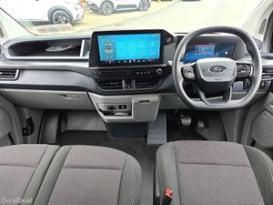 Ford Transit Custom KOMBI 340 L *9 Seater PHEV* - Image 4