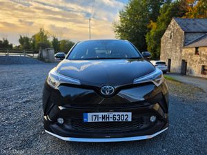 Toyota CHR 1.8 hybrid ( new 2 year NCT and tax) - Image 3