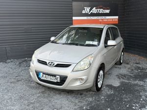 Hyundai i20 CLASSIC 5DR 1.2 4DR - Image 3