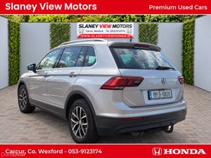 Volkswagen Tiguan CL 2.0 TDI MANUAL 6SPEED FWD 150 - Image 4