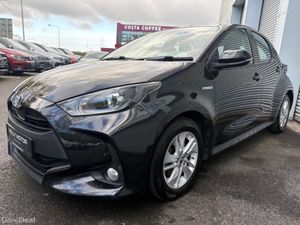Toyota Yaris 1.5 PETROL HYBRID LUNA AUTO - Image 3