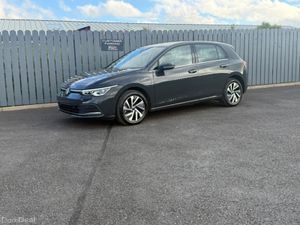 Volkswagen Golf STYLE TSI E-HYBRID S DSG - Image 3