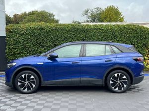 Volkswagen ID.4 PURE 52KWH // APPLE CARPLAY/ANDROI - Image 3