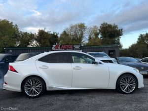 2014 Lexus Is300H - Image 3