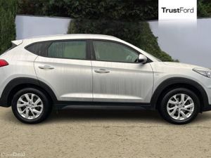 Hyundai Tucson 1.6 CRDi 48V MHD SE Nav 5dr 2WD - M - Image 3