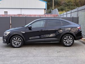 Renault Arkana EVOLUTION E-TECH H - Image 3
