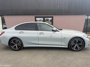 BMW 3-Series M SPORT AUTO - Image 3