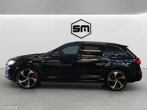 2021 AUDU Q7 3.0 TFSIE BLACK EDITION 55 QUATTRO N1 - Image 4