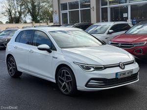 242 VW GOLF STYLE PLATINUM 2.0 DIESEL AUTOMATIC - Image 4