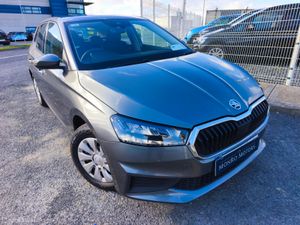 Skoda Fabia 2024 1.0 MPI 65HP ACTIVE, 10k km - Image 4