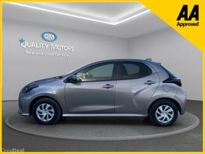 2022 TOYOTA YARIS PETROL HYBRID 1.5 (S182) - Image 4