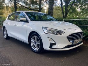 Ford Focus 1.5 TDCI Deluxe Zetec Edition New Model - Image 3