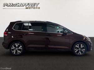 2020 Volkswagen Touran 2.0TDI Premium Leather Sunr - Image 4