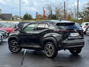 232 TOYOTA YARIS CROSS HIGH SPEC HYBRID 1.5 - Image 3