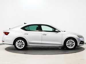 *12* 2024 Skoda Octavia 1.0 tsi - Image 3