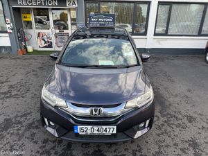 🚗 2015 Honda Jazz/FIT 1.5 Hybrid Auto,CAR PLAY - Image 2