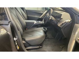 BMW iX XDRIVE40 M SPORT EDITION // HIGH SPEC - Image 2