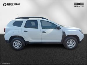 Dacia Duster 1.6 SCe Essential 5dr - Image 3