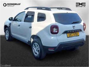 Dacia Duster 1.6 SCe Essential 5dr - Image 2