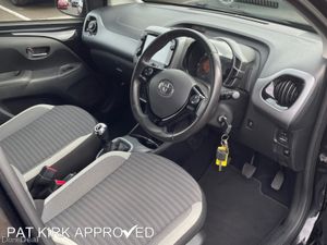 Toyota AYGO 1.0 VVT-i X-Trend 5dr - Image 4