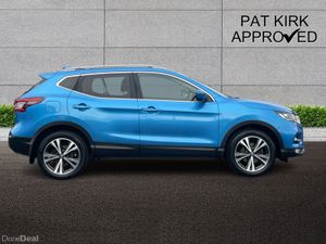 Nissan Qashqai 1.5 dCi N-Connecta 5dr - Image 3