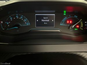 Peugeot 2008 - Image 4