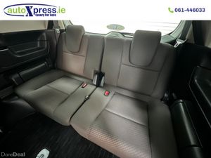 Honda Freed 1.5 HYBRID G , Automatic, 6 Seat Rever - Image 4