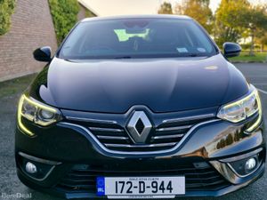 Renault Megane DYNAMIQUE LOW KMS FINANCE AVAILABLE - Image 3