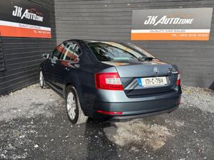 Skoda Octavia STYLE 1.6 TDI 110HP 4DR - Image 4
