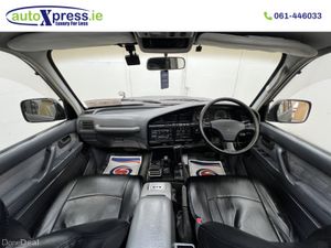 Toyota Land Cruiser Amazon 4.2 Diesel 4WD VX LIMIT - Image 2