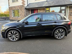 Top Spec 202 Volkswagen Tiguan R Line Auto! - Image 4