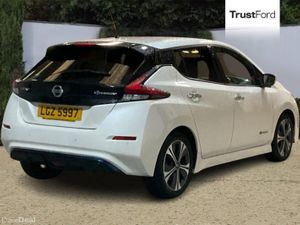 Nissan Leaf 110kW Tekna 40kWh 5dr Auto - Image 4