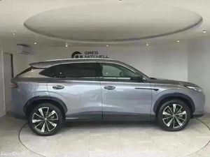 MG HS 1.5 T-GDI Hybrid+ Trophy 5dr Auto - Image 4