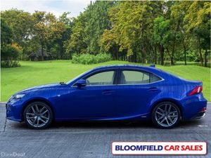 Lexus IS IS300H F-SPORT , HYBRID // RED LEATHER - Image 4