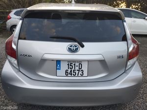 Toyota Aqua 2015 - Image 4