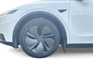 Tesla Model Y 2026 - Image 4